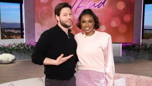 Ike Barinholtz, 'Vibe Check' Podcasters