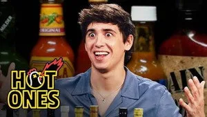 Marcello Hernández Wants to Throw Hands While Eating Spicy Wings