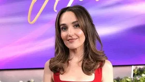 Chloe Fineman
